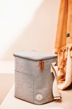 Logotrade Geschäftsgeschenke das Foto: VINGA Sortino Kühltasche