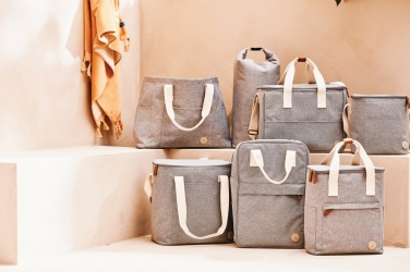 Logotrade werbemittel das Foto: VINGA Sortino Kühlrucksack