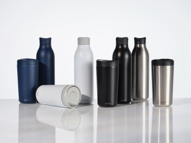 Logotrade Werbegeschenke das Foto: Avira Alix Klickbecher aus RCS rec. Stahl 400ml