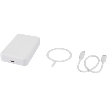 Logotrade Geschäftsgeschenke das Foto: Acrab 15 W 10.000 mAh magnetische kabellose Powerbank mit 20 W PD aus recyceltem Kunststoff