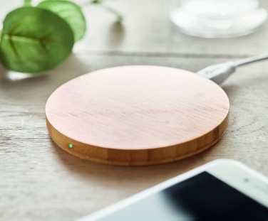Logotrade promotional item picture of: Wireless charger bamboo 10W RUNDO +