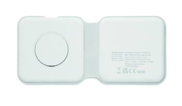 Logotrade promotional items photo of: 2 in 1 foldable charger 15W