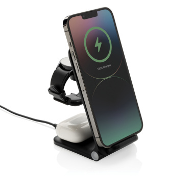 Logo trade promotional items image of: Powerpal 3 in 1 RCS recycled plastic 15W charger