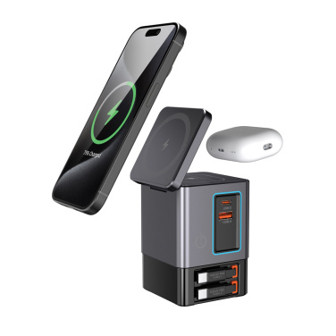 Logotrade advertising product picture of: Urban Vitamin Sacramento 105W GAN charger+retractable cables