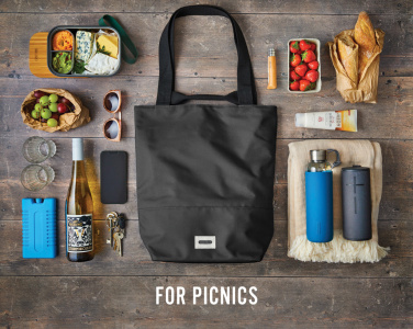 Logotrade promotional merchandise image of: Black+Blum 16L Insulated Tote/ Cooler Bag