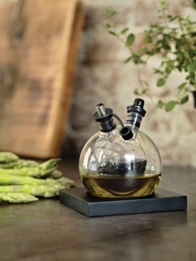 Logotrade meened pilt: Orbit õli ja äädika komplekt