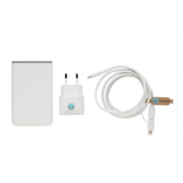 Logotrade firmakingid pilt: Surge RCS taaskasutatud PET 20W tüüpi C 3 tk laadimiskomplekt