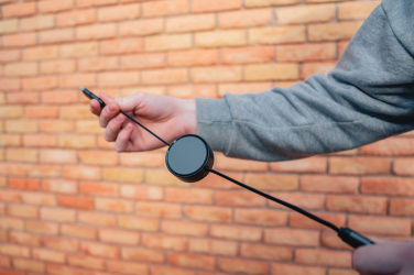 Logo trade reklaamtooted foto: Terra RCS taaskasutatud alumiiniumist sissetõmmatav 6-ühes kaabel