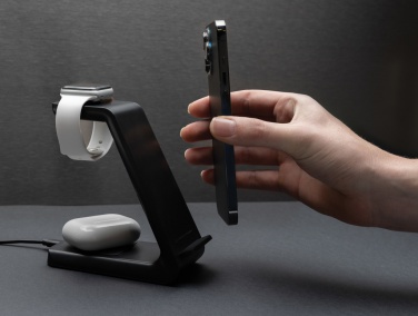 Logotrade reklaamtoote foto: Urban Vitamin Fairfield 3 in1 RCS rplast laadija