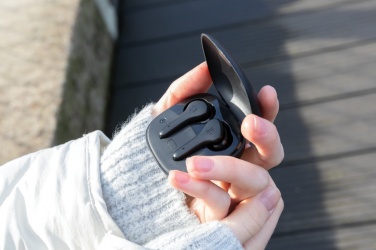 Logotrade firmakingitused pilt: Urban Vitamin Byron ENC kõrvaklapid