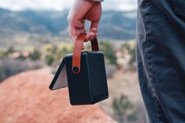 Logo trade reklaamkingi pilt: Skywave RCS taaskasutatud plastikust päikesekõlar 12W