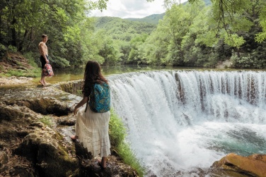 Logo trade ärikingi pilt: Bobby Soft "Art", vargusvastane seljakott