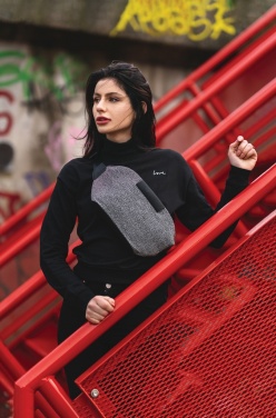 Logotrade reklaamkingitused pilt: Õlakott Urban Bumbag