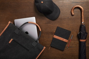 Logo trade ärikingitused foto: VINGA Bosler RCS taaskasutatud purjeriidest kontorikott