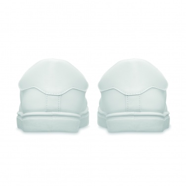 Logo trade reklaamkingi pilt: PU suuruses 47 tossud