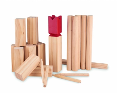 Logo trade firmakingituse pilt: Pinewood õues viskemäng