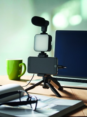 Logo trade meene pilt: Nutitelefoni videokomplekt