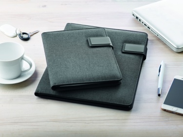 Logotrade reklaamkingi foto: A4 mapp koos 4000 mAh akupangaga