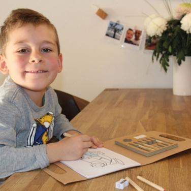 Logo trade reklaamkingid foto: Laste värvimisraamat värviliste pliiatsitega FORIO