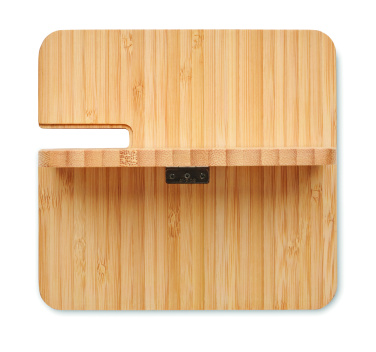 Logo trade reklaamkingitused foto: BOOGAR kolm ühes 15 W juhtmeta laadija