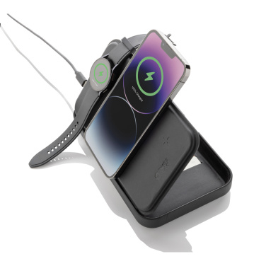 Logo trade ärikingi pilt: Swiss Peak RCS taaskasutatud reisikott kolm ühes laadijaga