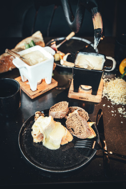 Logotrade reklaamkingi foto: BOSKA juustufondüü Nero - 300 ml