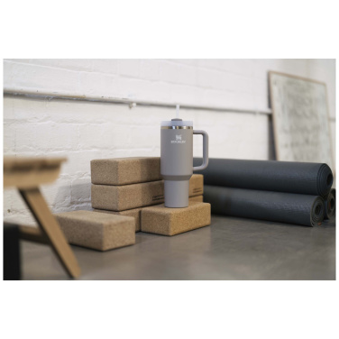 Logotrade ärikingituse foto: Stanley Quencher H2.0 1200 ml termostass