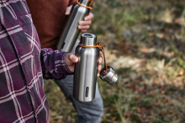 Logotrade firmakingituse foto: Black+Blum väike termospudel 500ml