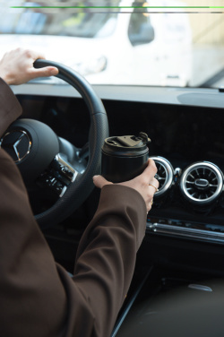 Logotrade ärikingituse foto: VINGA Nagano kaasaskantav termoskruus 350 ml