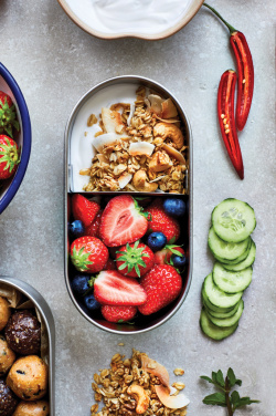 Logotrade reklaamkingituse foto: Black+Blum roostevabast terasest toidukarp