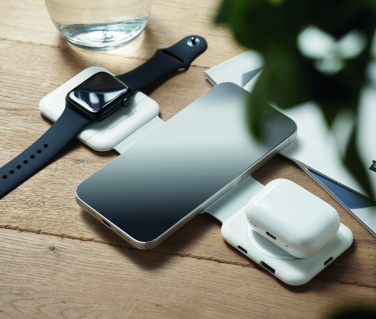 Logo trade reklaamkingitused foto: ROIS kokkupandav laadimisjaam