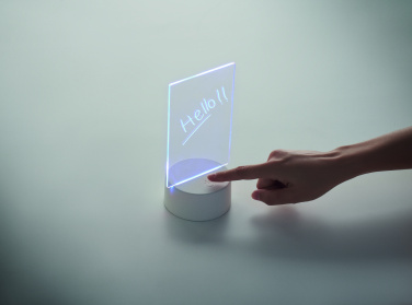 Logo trade ärikingi pilt: LEDMEMO valgustatud LED-märkmetahvel