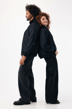 Logotrade reklaamkingi foto: IQONIQ Odin taaskasutatud polüestrist kerge unisex jakk