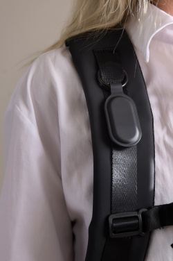 Logotrade reklaamkingitused pilt: VINGA Baltimore RCS võtmehoidja Finder Dual-iga