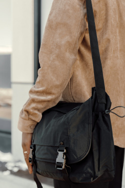 Logotrade reklaamkingituse foto: KENTO URBAN RCS taaskasutatud nailonist õlakott