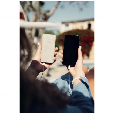 Logo trade liikelahjat mainoslahjat kuva: Xtorm XG220 Go2 15 W:n ja 20 000 mAh:n pikalatausvirtalähde 