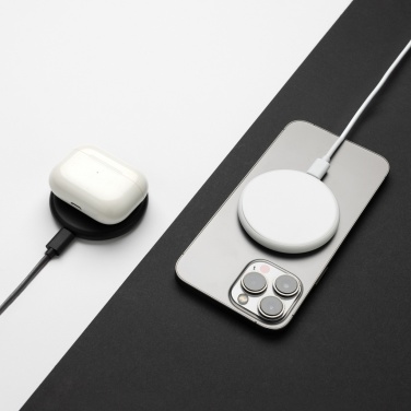 Logo trade mainoslahja ja liikelahja tuotekuva: Magnapad 15W RCS magneettinen 3 in 1 latausalusta