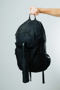 Logotrade mainoslahjat ja liikelahjat tuotekuva: Yara 21" AWARE™ RPET sateenvarjo karabiinihaalla