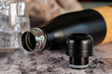 Logotrade liikelahjat kuva: Ruostumaton teräspullo KOBE 750 ml