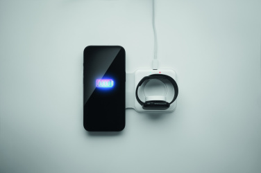 Logotrade mainoslahja ja liikelahja kuva: 2 in 1 taitettava laturi 15W