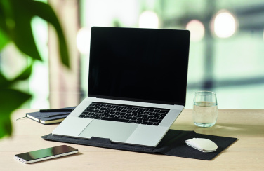 Logotrade dovana nuotrauka: 16 colių veltinio nešiojamojo kompiuterio kišenė