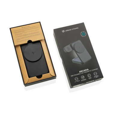 Logotrade firminės dovanos nuotrauka: Urban Vitamin Arcadia RCS plastikinis 15W 3in1 magnetinis įkroviklis
