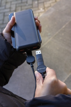 Logotrade dāvanas foto: Oakland RCS pārstrādāta plastmasas 6-in-1 ātrās uzlādes 45W kabelis