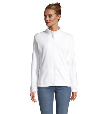 Logotrade biznesa dāvanas foto: NORTH WOMEN FLEECE ar Rāvējslēdzēju