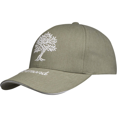 Лого трейд бизнес-подарки фото: Коробка с образцами кепок из переработанных материалов