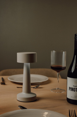 Логотрейд pекламные cувениры картинка: Настольная лампа VINGA Maris RCS из переработанного АБС-пластика