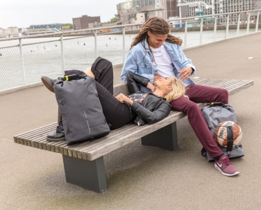 Logotrade profilprodukter bild: Urban Lite stöldskyddad ryggsäck