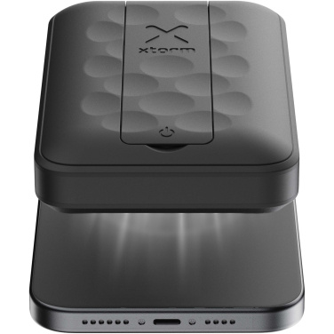 Logotrade profilprodukter bild: Xtorm.FS5W101 magnetisk trådlös powerbank 10 000 mAh 5 W