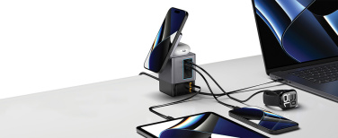 Logotrade kampanjprodukter bild: Urban Vitamin Sacramento 105WGAN laddare med utdragbara kabl