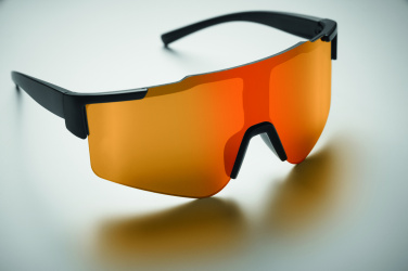 Logotrade profilprodukter bild: Sportsolglasögon spegelglas